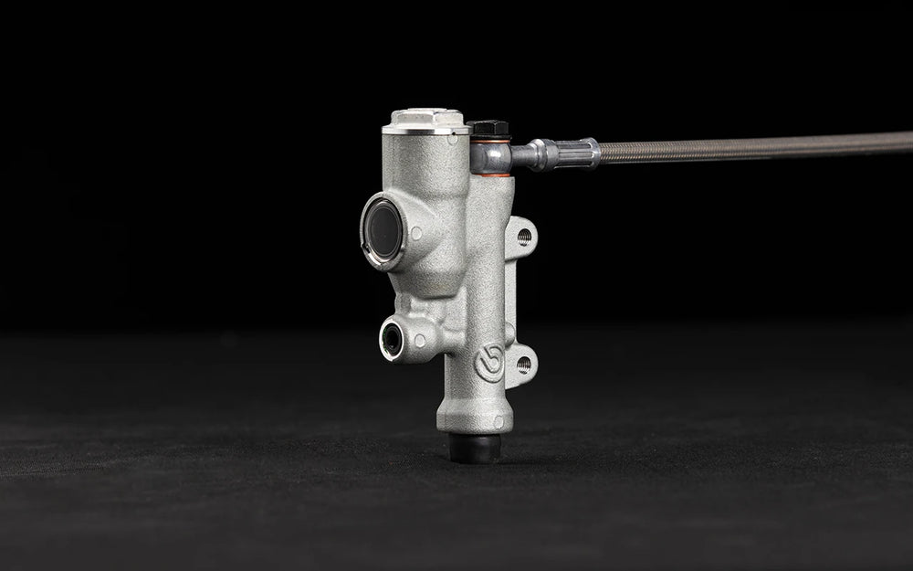 REAR FOOT BRAKE MASTER CYLINDER ASSEMBLY