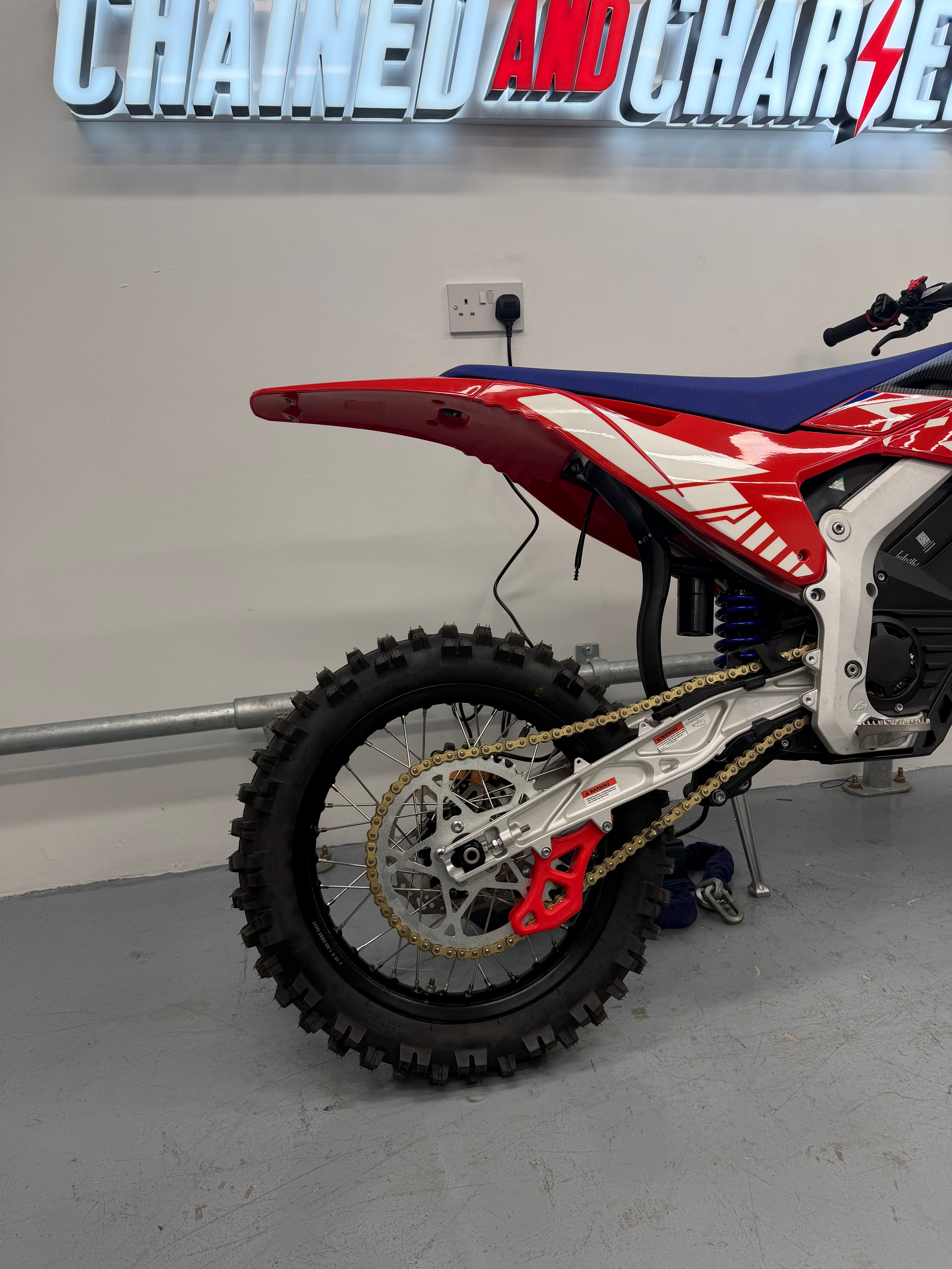 RFN WARRIOR SX-E15 PRO (85cc / 21KW)