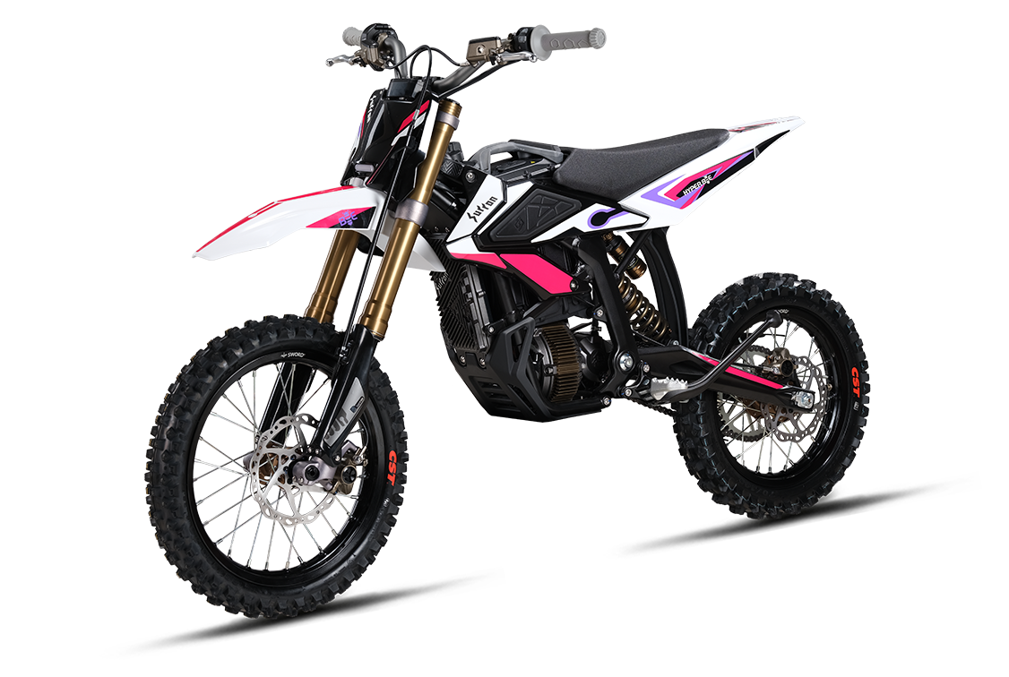 SUR RON HYPER BEE – Chained and Charged