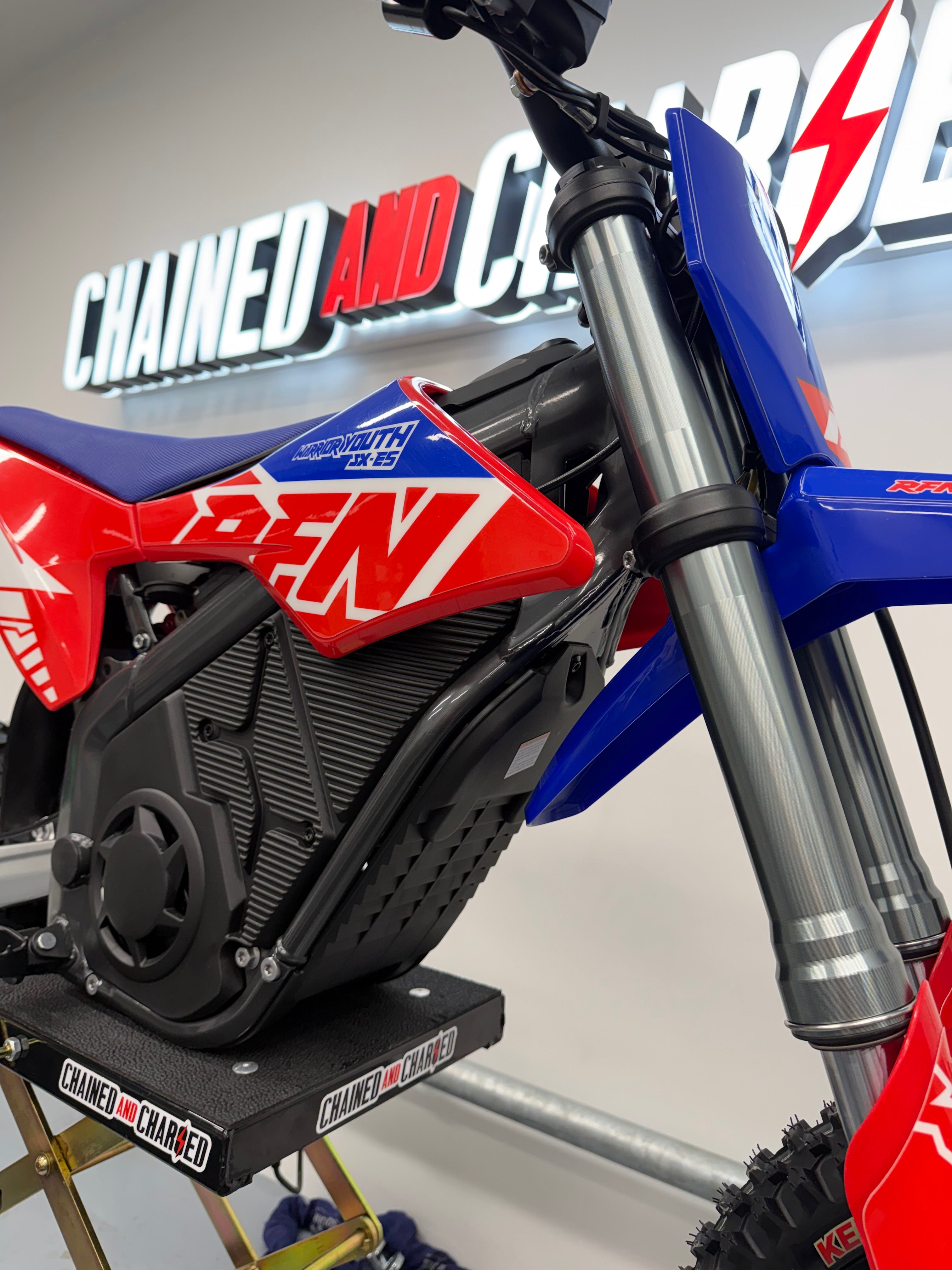 RFN WARRIOR YOUTH SX-E5 (50cc)