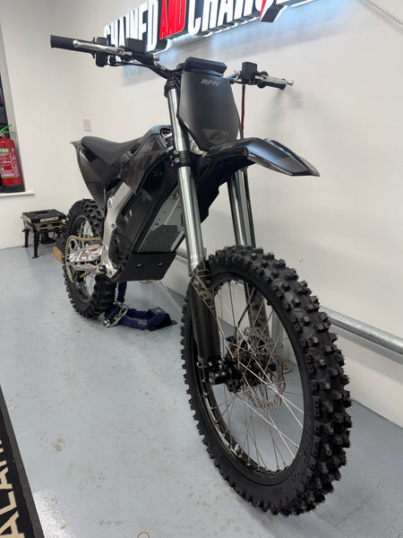 RFN WARRIOR SX-E15 PRO PLUS (85cc / 21KW) – Chained and Charged