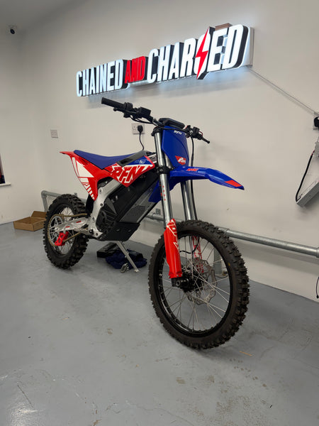 RFN WARRIOR SX-E15 PRO (85cc / 21KW) – Chained and Charged