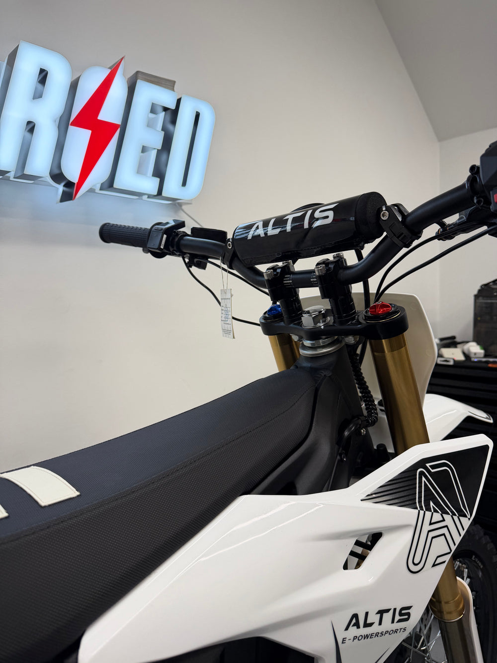 USED - ALTIS DELTA MX