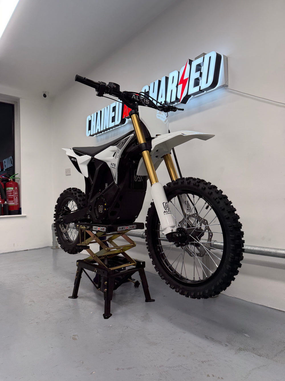 USED - ALTIS DELTA MX