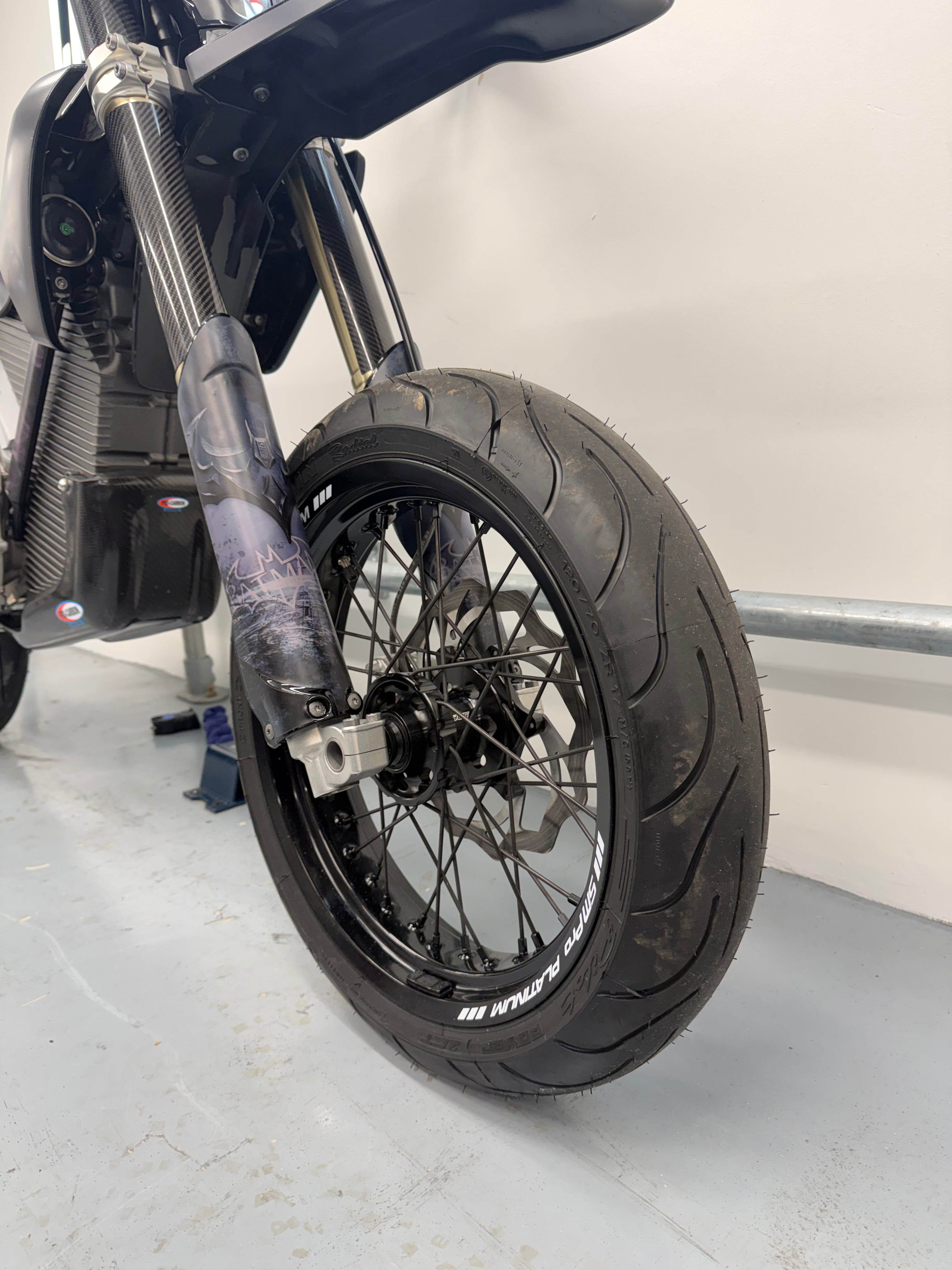 CUSTOM - STARK VARG EX 80HP - SUPER MOTO