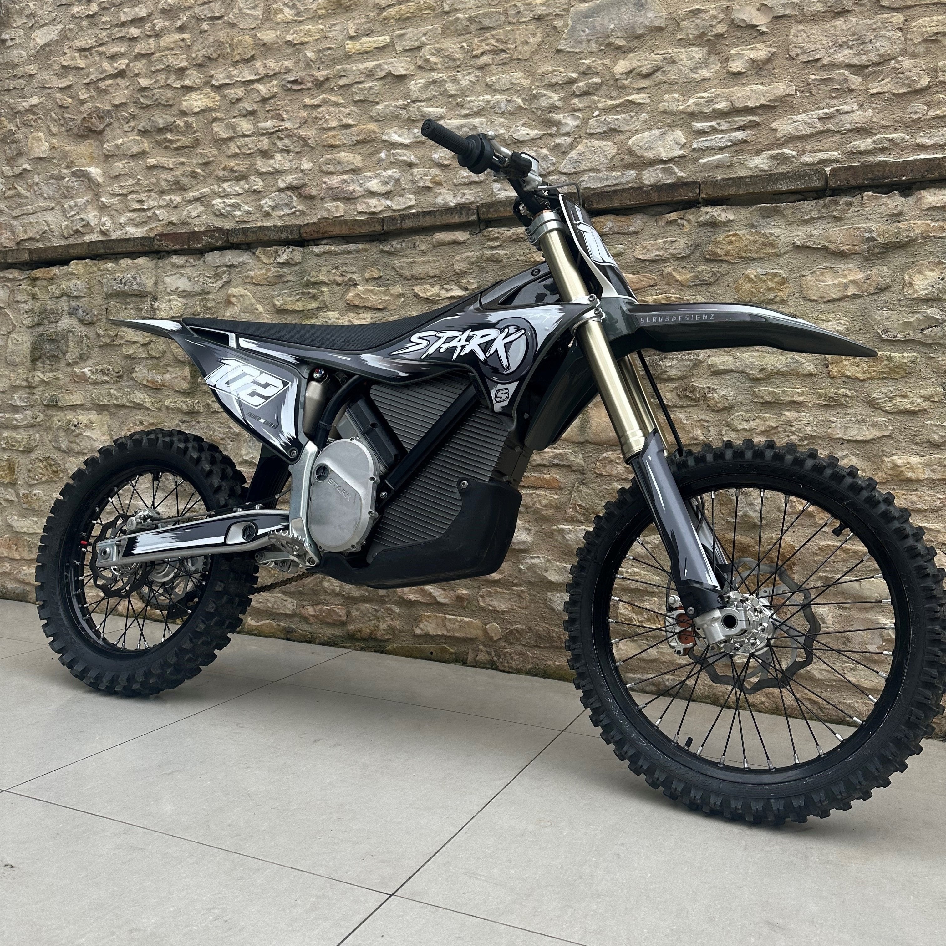 Second foxy hand dirt bikes