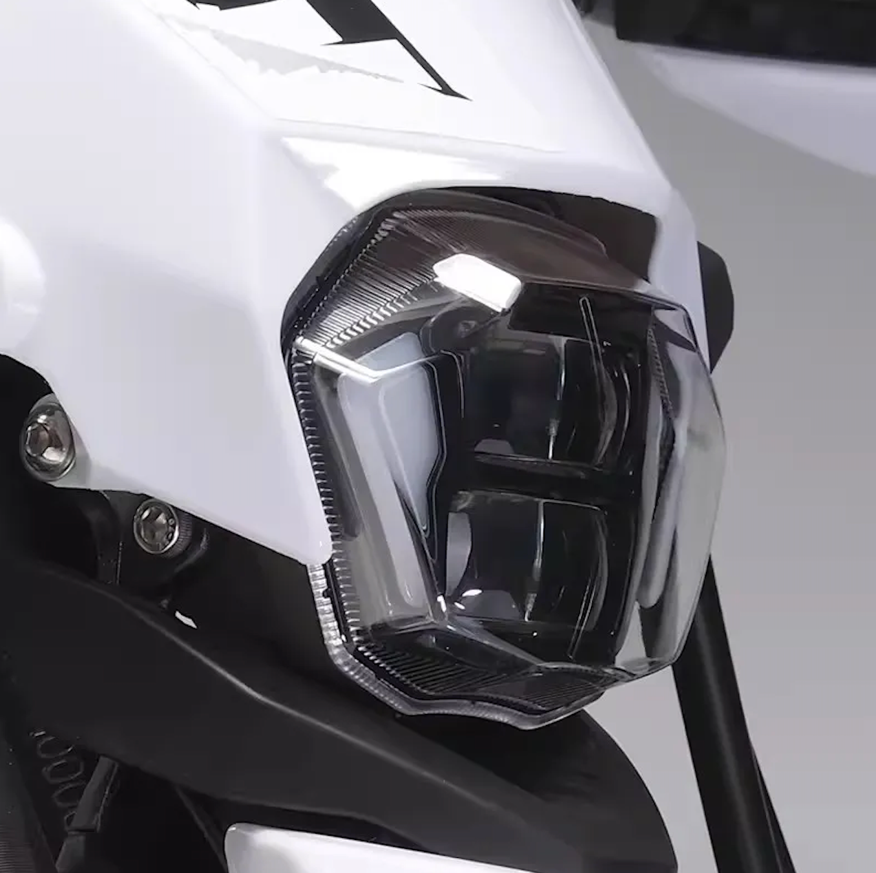 SUR RON ULTRA BEE T AND X FRONT HEAD LIGHT